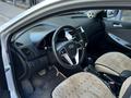 Hyundai Solaris 2012 года за 4 100 000 тг. в Актобе – фото 9