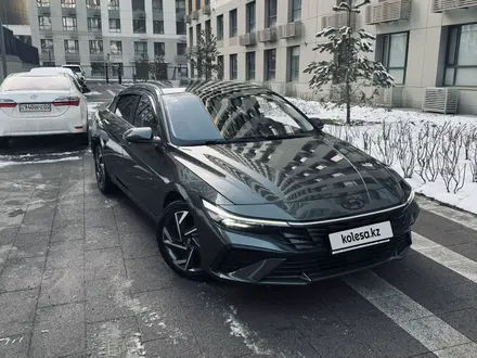 Hyundai Elantra 2024 года за 8 100 000 тг. в Алматы