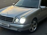 Mercedes-Benz E 320 1997 годаүшін3 000 000 тг. в Талдыкорган – фото 2