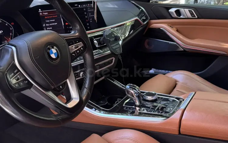 BMW X5 2019 года за 33 000 000 тг. в Алматы
