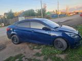 Hyundai Solaris 2015 года за 2 900 000 тг. в Кокшетау – фото 3