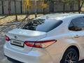 Toyota Camry 2019 года за 14 000 000 тг. в Костанай – фото 2
