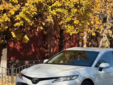 Toyota Camry 2019 года за 14 000 000 тг. в Костанай – фото 4