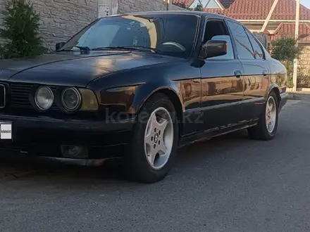 BMW 525 1990 года за 1 400 000 тг. в Тараз – фото 3