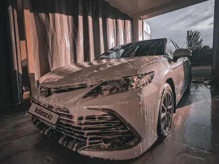 Toyota Camry 2021 года за 15 000 000 тг. в Алматы – фото 7