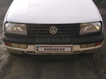 Volkswagen Vento 1993 года за 700 000 тг. в Караганда