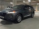 Hyundai Santa Fe 2019 года за 11 800 000 тг. в Алматы