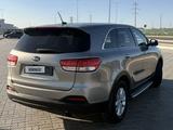 Kia Sorento 2016 годаfor7 000 000 тг. в Актау – фото 2