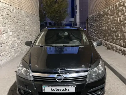 Opel Astra 2006 года за 3 000 000 тг. в Семей