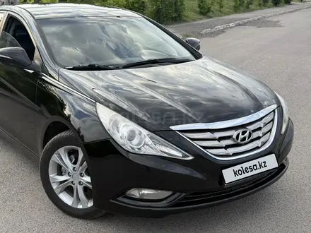 Hyundai Sonata 2012 года за 5 380 000 тг. в Караганда – фото 2