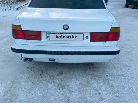 BMW 525 1990 года за 2 200 000 тг. в Кокшетау – фото 2