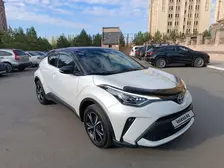 Toyota C-HR, 2023