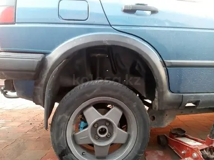 Подкрылки VW Volkswagen GOLF за 7 500 тг. в Актобе