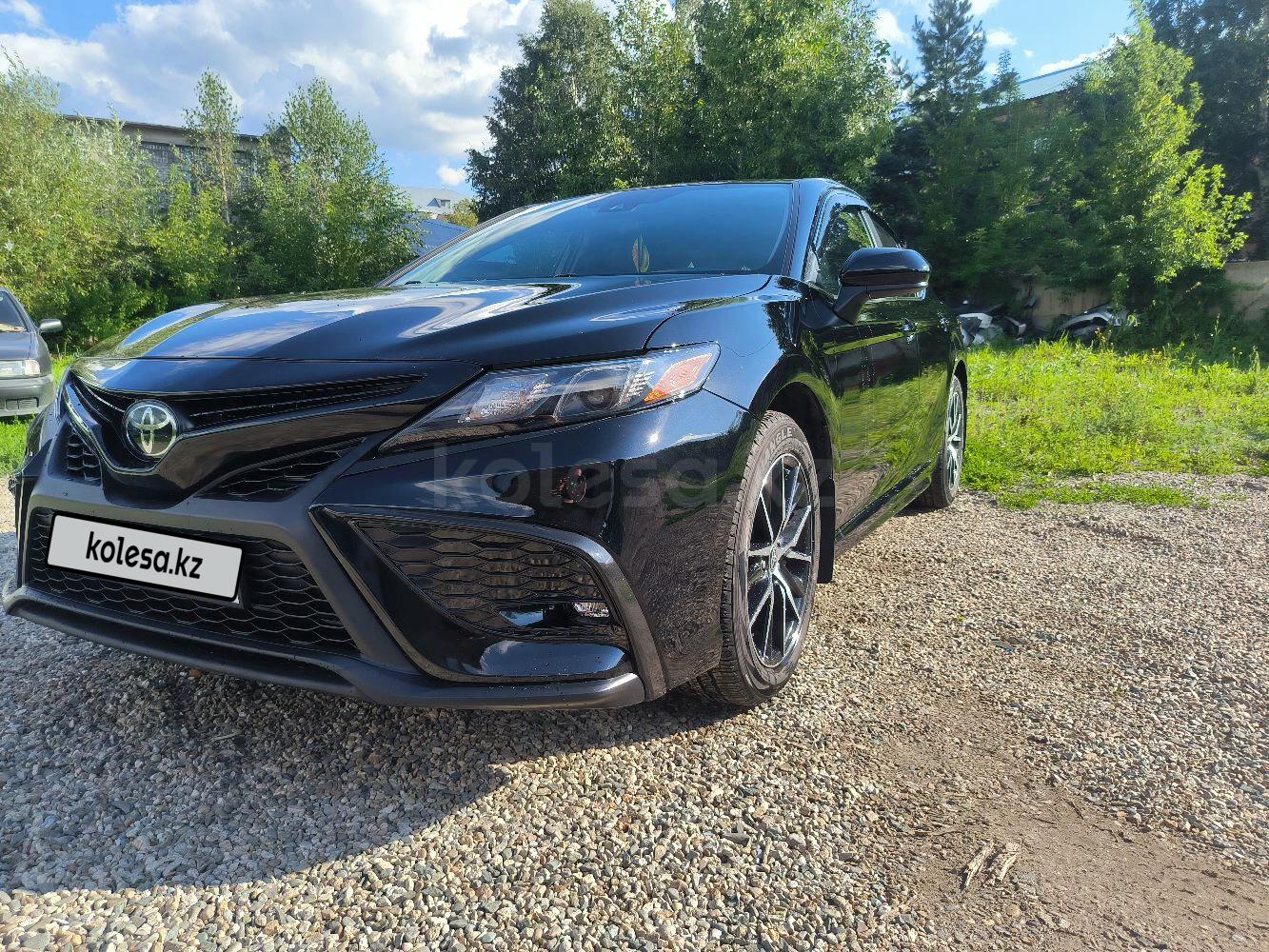 Toyota Camry 2021 г.