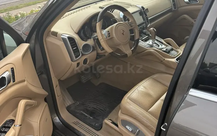 Porsche Cayenne 2014 года за 14 500 000 тг. в Алматы