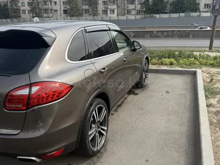 Porsche Cayenne 2014 года за 14 500 000 тг. в Алматы – фото 3