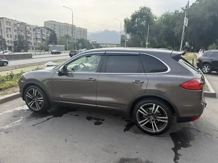 Porsche Cayenne 2014 года за 14 500 000 тг. в Алматы – фото 7