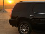 Cadillac Escalade 2006 года за 13 000 000 тг. в Алматы – фото 3
