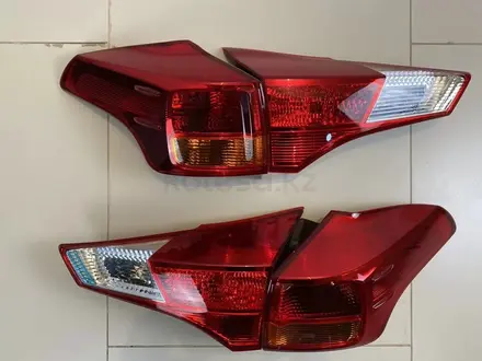 Фонарь задний Toyota Rav 4 за 1 000 тг. в Астана