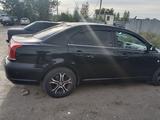 Toyota Avensis 2005 года за 3 500 000 тг. в Усть-Каменогорск – фото 3