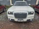Chrysler 300C 2006 года за 4 650 000 тг. в Караганда – фото 2