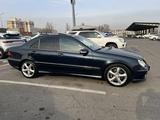 Mercedes-Benz C 55 AMG 2001 годаfor5 000 000 тг. в Алматы – фото 3