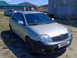 Toyota Corolla 2004 года за 2 750 000 тг. в Актобе – фото 2