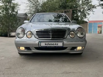 Mercedes-Benz E 280 2000 года за 6 500 000 тг. в Шымкент – фото 2