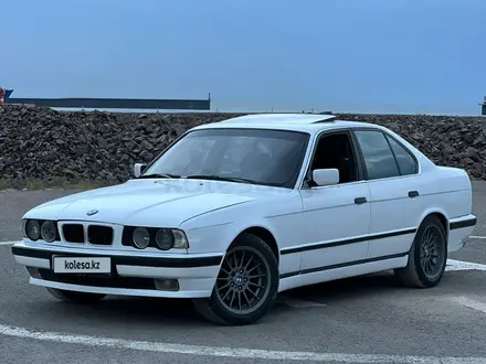 BMW 525 1993 года за 2 400 000 тг. в Жанаозен – фото 4