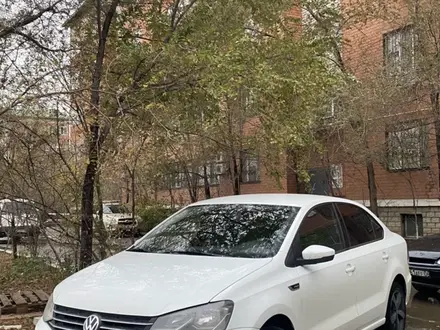 Volkswagen Polo 2018 года за 5 500 000 тг. в Атырау