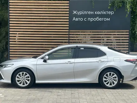 Toyota Camry Prestige 2023 года за 15 790 000 тг. в Алматы – фото 7