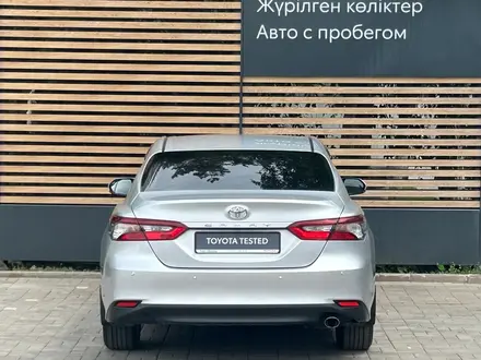 Toyota Camry Prestige 2023 года за 15 790 000 тг. в Алматы – фото 4
