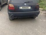 Volkswagen Golf 1995 года за 780 000 тг. в Усть-Каменогорск – фото 2