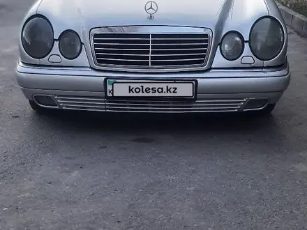 Mercedes-Benz E 280 1996 года за 3 500 000 тг. в Алматы – фото 4
