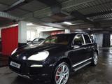 Porsche Cayenne 2009 года за 8 500 000 тг. в Астана – фото 2