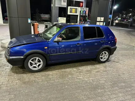 Volkswagen Golf 1994 года за 450 000 тг. в Павлодар – фото 2