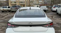 Hyundai Elantra 2023 года за 8 800 000 тг. в Уральск – фото 5
