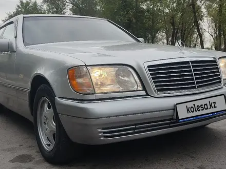 Mercedes-Benz S 320 1995 года за 5 200 000 тг. в Алматы – фото 2