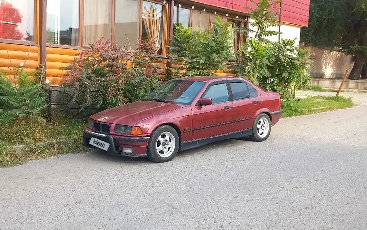 BMW 320 1993 года за 2 000 000 тг. в Алматы