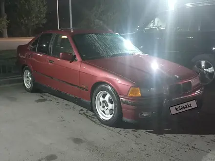 BMW 320 1993 года за 2 000 000 тг. в Алматы – фото 7