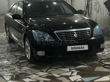 Toyota Crown 2004 года за 5 000 000 тг. в Астана