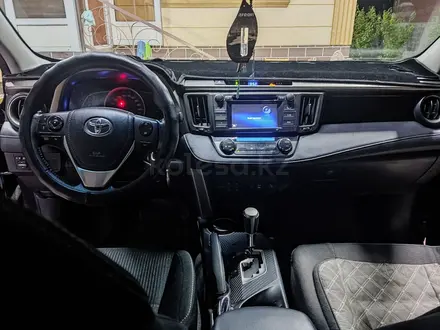 Toyota RAV4 2015 года за 11 200 000 тг. в Алматы – фото 6