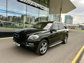Mercedes-Benz GL 500