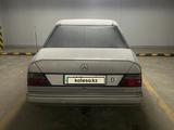 Mercedes-Benz E 200 1992 годаfor1 100 000 тг. в Павлодар – фото 5