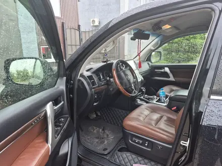 Toyota Land Cruiser 2016 года за 27 000 000 тг. в Уральск – фото 4