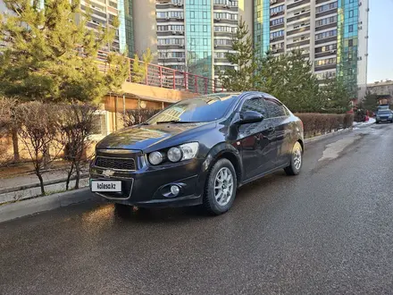 Chevrolet Aveo 2012 года за 3 300 000 тг. в Алматы – фото 2