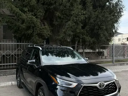 Toyota Highlander 2023 года за 24 500 000 тг. в Алматы – фото 22