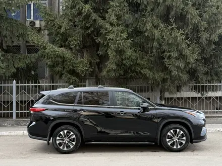 Toyota Highlander 2023 года за 24 500 000 тг. в Алматы – фото 9
