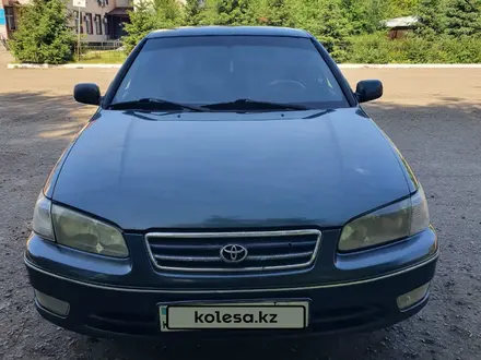 Toyota Camry 2000 года за 3 100 000 тг. в Усть-Каменогорск – фото 3