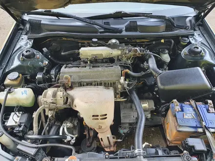 Toyota Camry 2000 года за 3 100 000 тг. в Усть-Каменогорск – фото 9